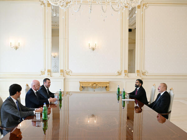 Prezident İlham Əliyev FIFA-nın prezidentini qəbul edib - <span class="color_red">(Foto)</span>