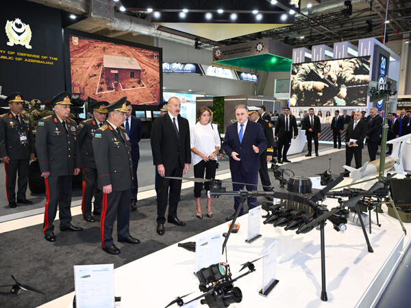 Prezident İlham Əliyev və Birinci xanım Mehriban Əliyeva “ADEX 2026” və “Securex Caspian” sərgiləri ilə tanış olublar - <span class="color_red">(Foto/Video)</span>