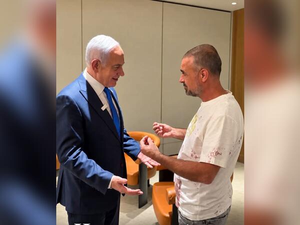 Netanyahu 150 nəfəri xilas edn qəhrəman sərnişinlə görüşdü - <span class="color_red">(Video)</span>