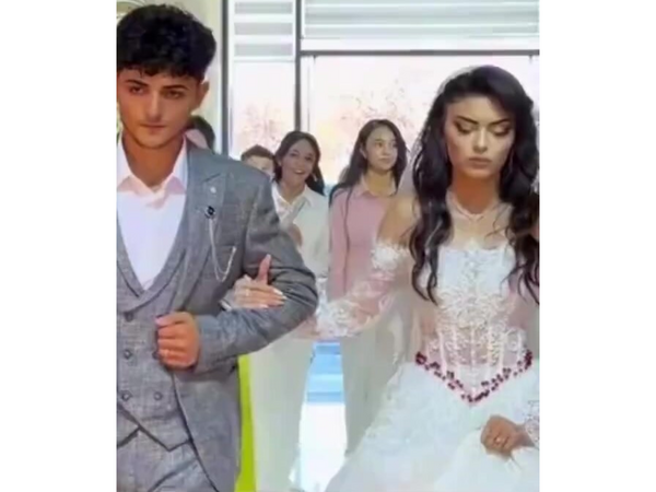 Toyda gəlinlə bəyin əsəbi üz ifadələri gündəm oldu - <span class="color_red">(Video)</span>