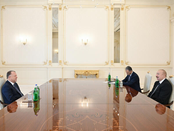 Prezident Ladislau-Marius Vizeri qəbul edib - (Foto)