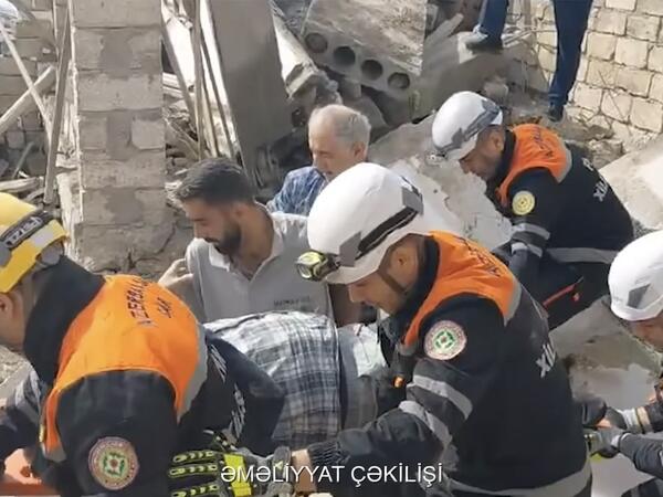 Suraxanıda yaşayış evində uçqun olub, ölən və yaralı var