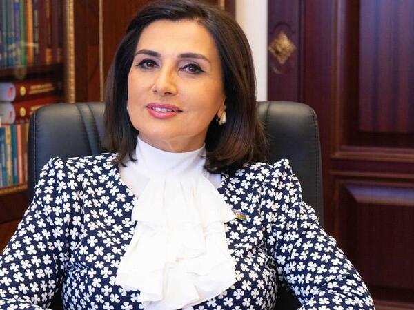 Prezidentin təltif etdiyi Jalə Əliyeva kimdir? - Dosye