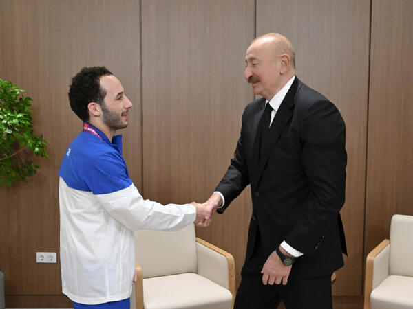 Prezident İlham Əliyevin dünya çempionu Əhməd Yusifovla səmimi söhbəti - <span class="color_red">(Foto)</span>