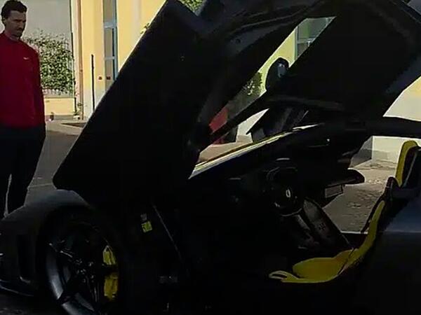 Zlatan İbrahimoviç ad günündə özünə 7 milyonluq “Ferrari” aldı - <span class="color_red">(Foto)</span>