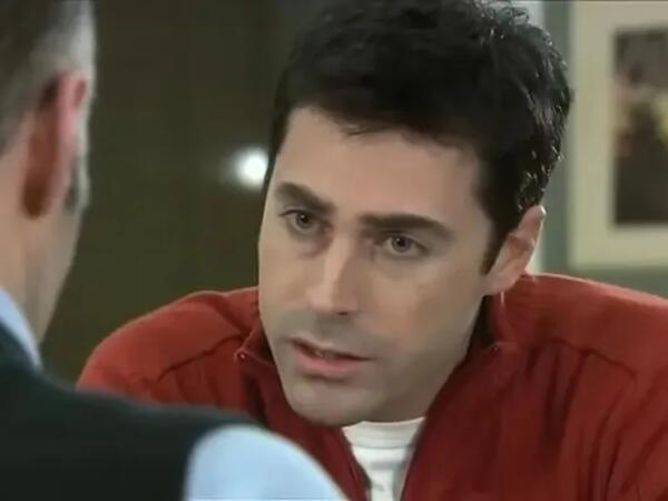 “Yaprak Dökümü”nün “Cem”inin son halı - <span class="color_red">(Foto)</span>