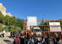 İstanbulda məktəbdə dəhşətli hadisə: 5 qız şagird bıçaqlandı