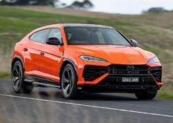 Hacı Həsənli bulvarda 630 minlik "Lamborghini" ilə drift etdi - cəzalandırıldı