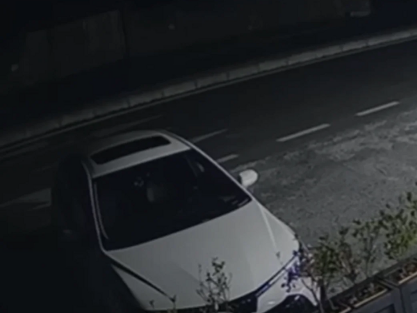 Qaxda "prava"sız sürücü qəza törətdi: 1 ölü, 4 yaralı var - <span class="color_red">(Video)</span>