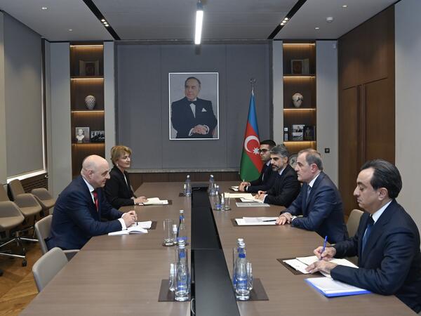 Azərbaycan-Gürcüstan əməkdaşlığının inkişaf perspektivləri müzakirə olunub - <span class="color_red">(Foto)</span>