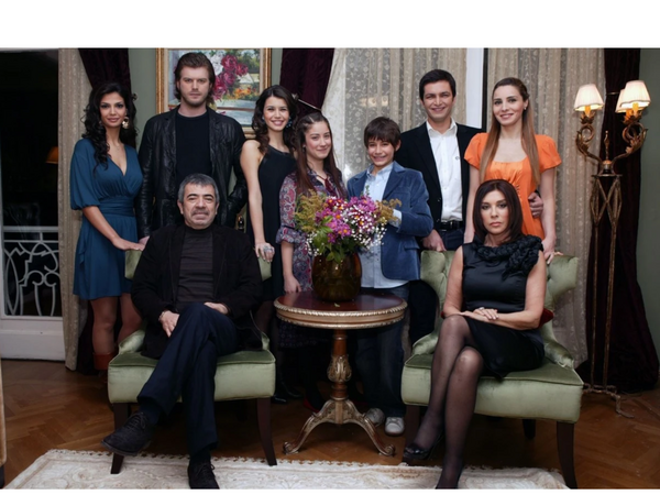 “Aşk-ı Memnu”nun aktyoru illər sonra – Tanınmaz dərəcədə dəyişib - <span class="color_red">(Foto)</span>