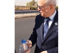 Nazir yolun keyfiyyətini su stəkanı ilə yoxladı - <span class="color_red">(Video)</span>