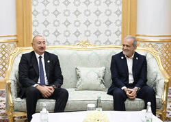 Türkmənbaşı şəhərində Prezident İlham Əliyevin İran Prezidenti ilə görüşü keçirilib - <span class="color_red">(Foto)</span>