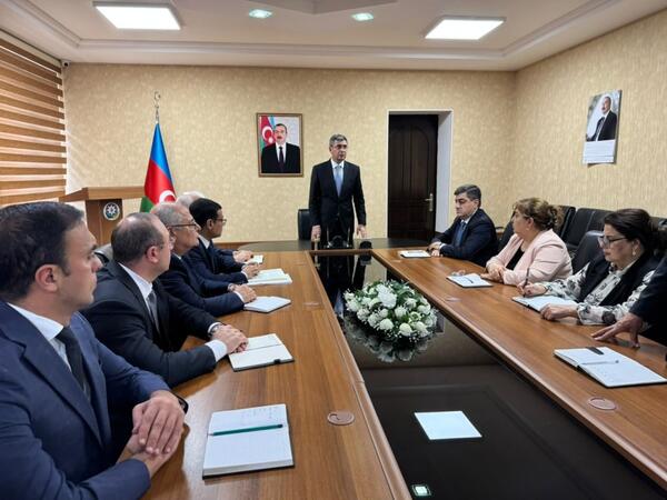 Xəzər rayonunda nöqsanlar müzakirə edilib, bir sıra şəxslər cəzalandırılıb - <span class="color_red">(Foto)</span>