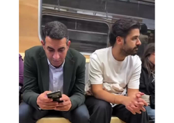 Əmrahın oğlu Bakı metrosundan paylaşım etdi - <span class="color_red">(Video)</span>