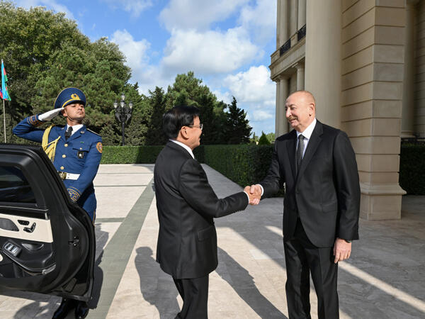 Laos Prezidentinin Bakıda rəsmi qarşılanma mərasimi olub - (Foto)