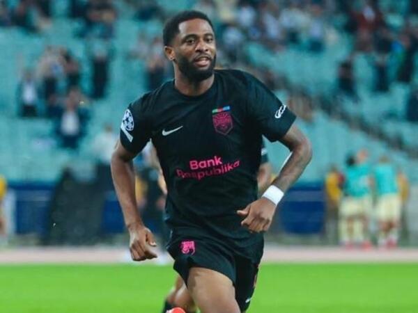 Kahim Perris Azərbaycan futbol tarixinə düşdü