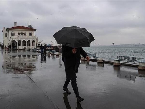 İstanbulda məktəblərdə 1 günlük tətil elan edildi