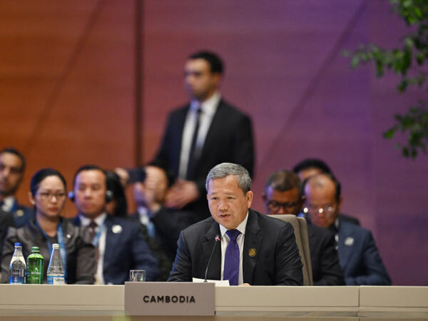 Kambocanın Baş naziri: Dialoq və beynəlxalq hüquq çərçivəsində sülhə nail olmaq lazımdır