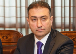 Yeni səhiyyə naziri kimdir? - Dosye
