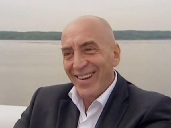 79 yaşlı rus aktyor 3-cü arvadından da boşandı