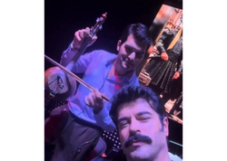 Burak Özçivit azərbaycanlı ifaçının çıxışını paylaşdı – <span class="color_red">(Video)</span>