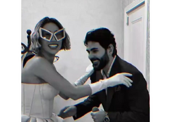 Röyanın eynəkləri gündəm oldu - <span class="color_red">(Video)</span>