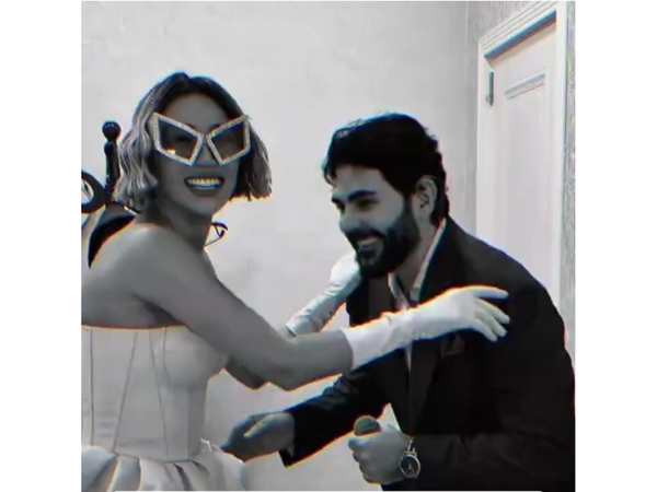 Röyanın eynəkləri gündəm oldu - <span class="color_red">(Video)</span>