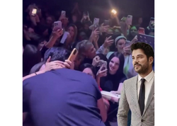 Burak Özçivit rus qızların əhatəsində - <span class="color_red">(Video)</span>