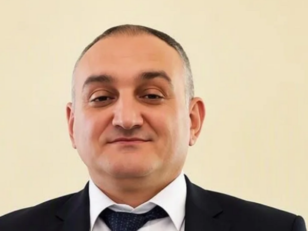 İcra başçısının yaxın qohumu işdən çıxarıldı - <span class="color_red">(Foto)</span>