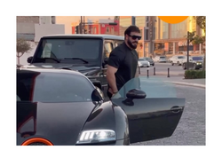 Məşhur azərbaycanlı idmançı lüks maşını ilə görüntüləndi: Ölkədə 2 ədəddir - <span class="color_red">(Video)</span>