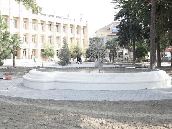 Xaçmazda 1 hektardan çox ərazini əhatə edən park yenilənir - <span class="color_red">(Foto)</span>