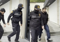 Deputat Arzuxan Əlizadənin oğlu məhkəməyə belə gətirildi - <span class="color_red">(Video)</span>
