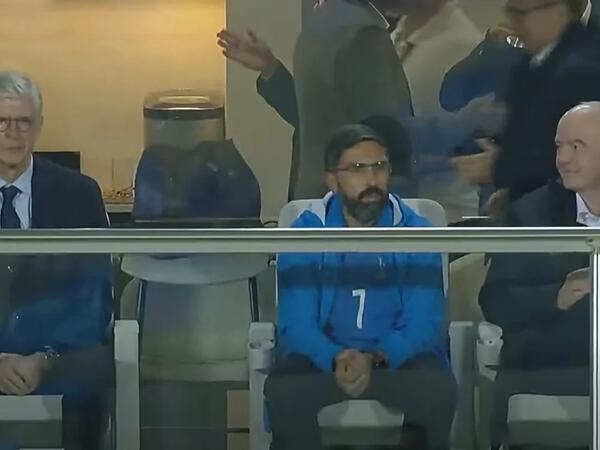 Rövşən Nəcəf, Arsen Venger və İnfantino "Sabah" - "Qarabağ" oyununu stadiondan izləyiblər - <span class="color_red">(Video)</span>