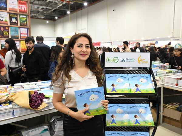 XII Bakı Beynəlxalq Kitab Sərgisində Sərvinaz Eminovanın  “Pampuşun səyahəti” kitabı təqdim olunub - <span class="color_red">(Foto)</span>