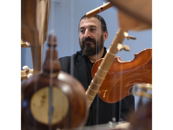 Elvin Nəbizadə “Məsuliyyət radiusu” layihəsi haqqında danışıb - Fly to Baku. Art Weekend. Sense the Future NOW - <span class="color_red">(Foto)</span>