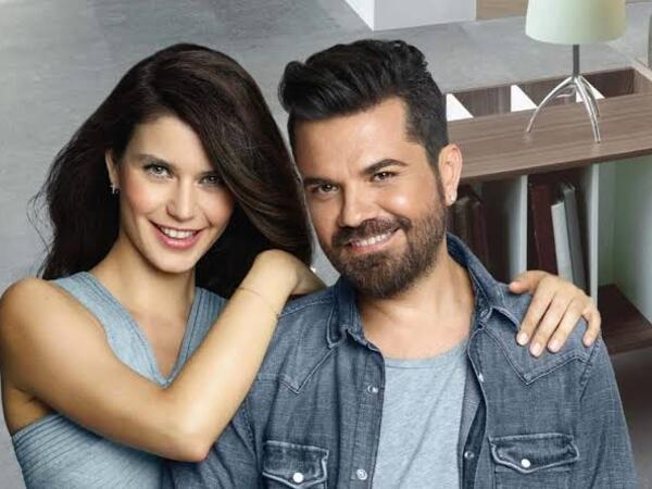 42 yaşlı Beren Saat ana olur