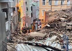 İstanbulda dörd mərtəbəli bina çökdü