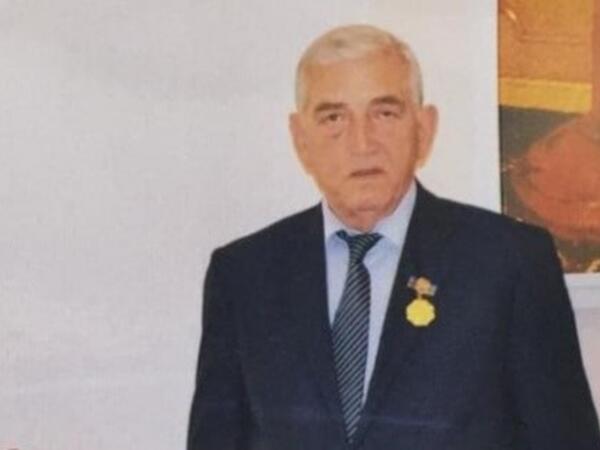 Mücaməddin Axundovun Azərbaycandan çıxışına qadağa qoyuldu