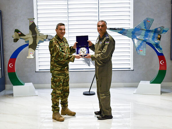 Azərbaycanla NATO hərbi əməkdaşlığın inkişafını müzakirə edib - <span class="color_red">(Foto/Video)</span>