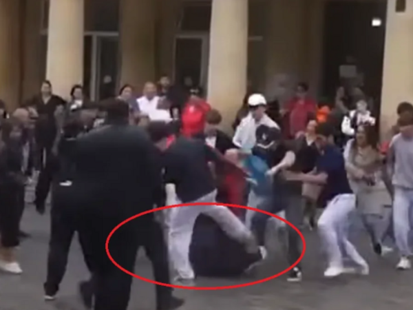 Jurnalistləri döyən şəxsləri hansı cəza gözləyir?