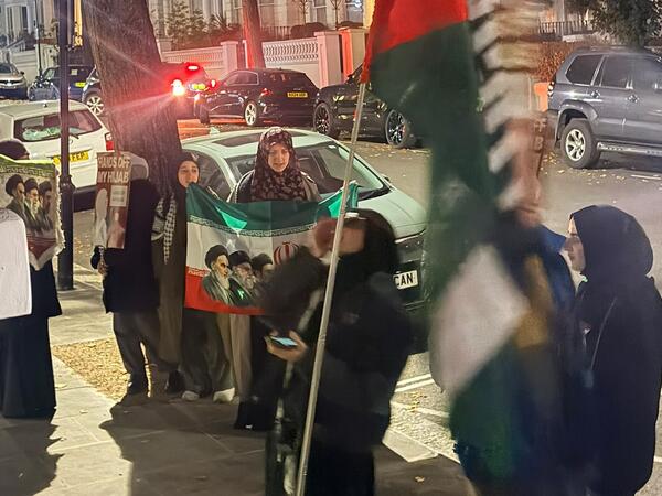 Londonda Azərbaycan səfirliyi qarşısında İran agentlərinin təxribatı - <span class="color_red">(Foto/Video)</span>