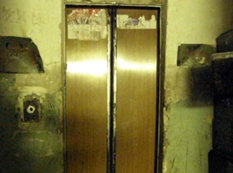 Bakıda liftdə 3 nəfər xilas olundu