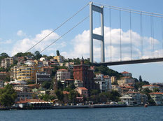 Kaprizli azərbaycanlı müğənni Avropada konsert verib, İstanbulda &quot;alış-veriş&quot; etdi