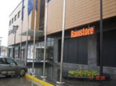 Bakıdakı “Ramstore” mağazaları 14 milyon dollara satıldı