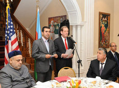ABŞ-ın Azərbaycandakı səfiri iftar süfrəsi açıb - FOTO