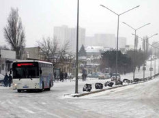 Sabah Bakıya qar yağacaq, 8° şaxta olacaq, yollar buz bağlayacaq