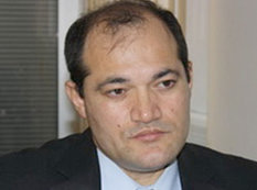 Qarşılıqlı ittihamlar müxalifətə zərbə vurur