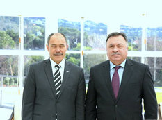 Azərbaycan və Yeni Zelandiya arasında siyasi, iqtisadi və mədəni əlaqələrin perspektivləri müzakirə edilib