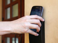 Açar əvəzinə smartfon